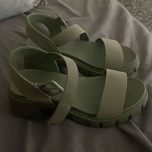Torrid Lug Outsole Sandal Size 9